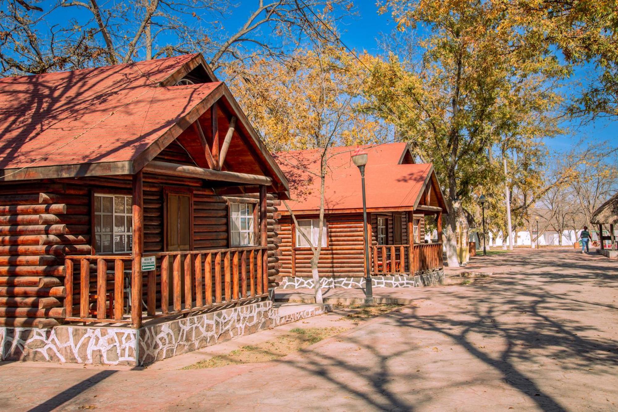 Hotel Pueblo Viejo Parras de la Fuente Exterior foto